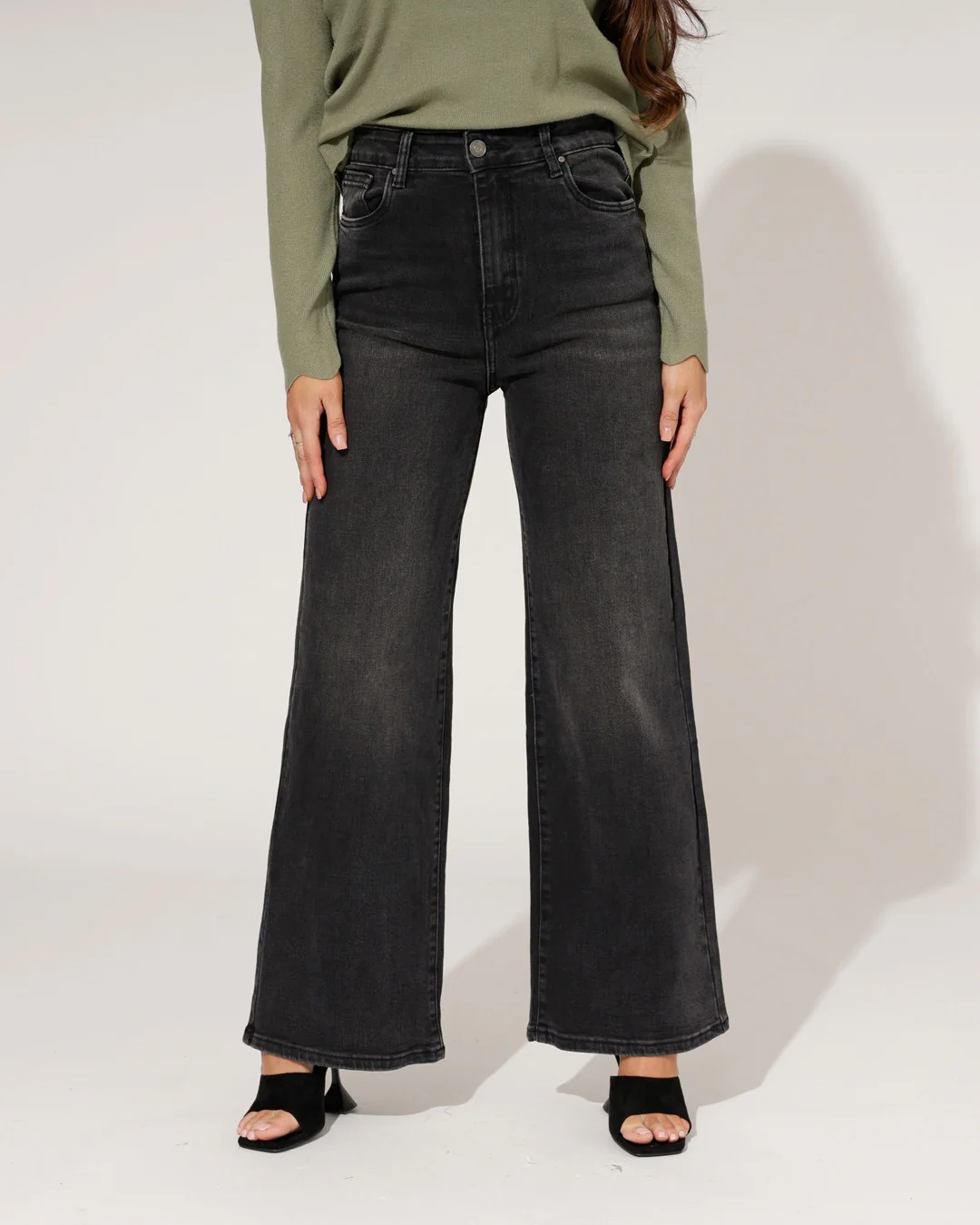 Ana & Lucy | Wide Leg Jeans Noe-4 Donkergrijs - Image 3