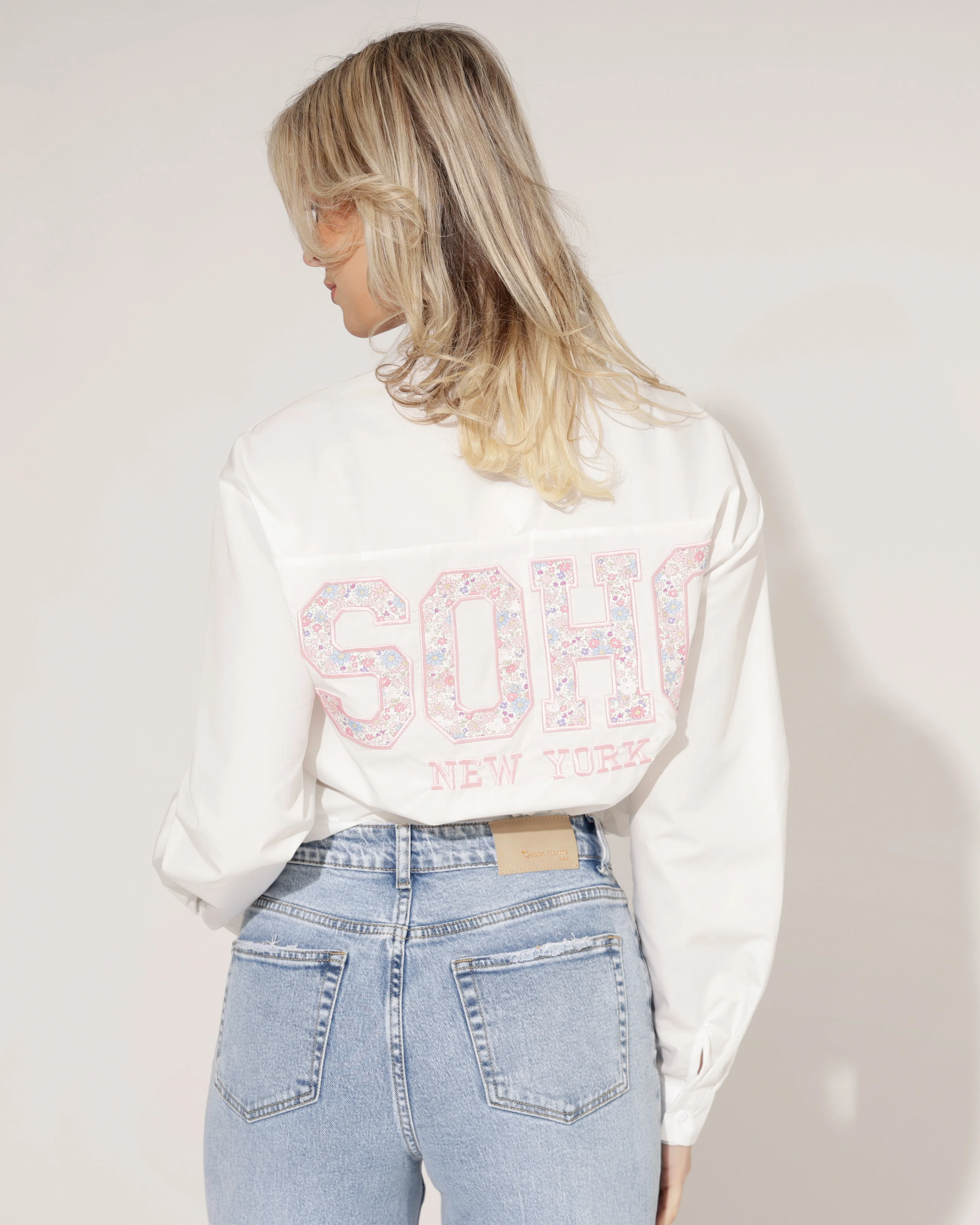 Blouse SOHO Gebloemd Wit/ Roze - Image 5