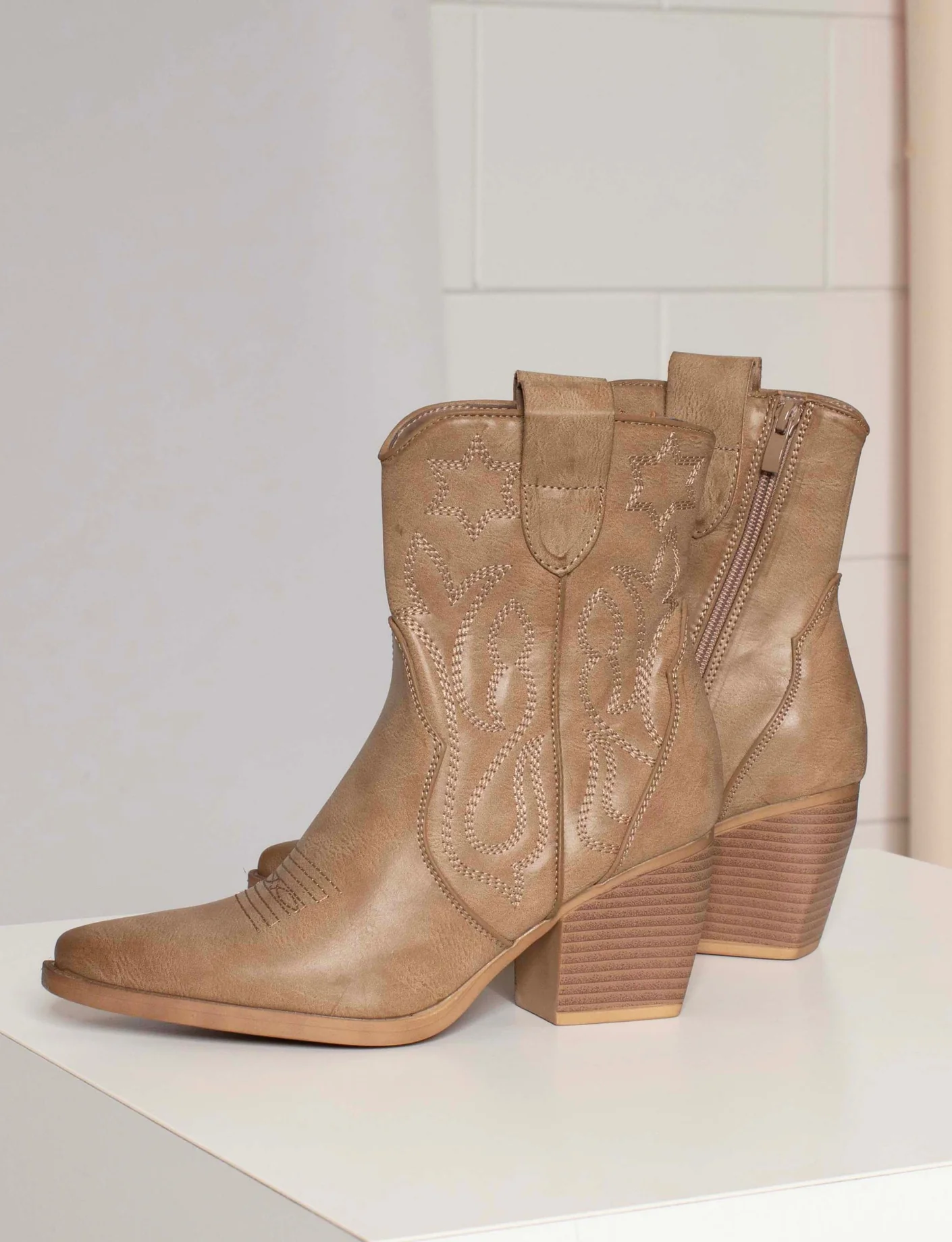 Cowboylaars Star Taupe - Image 4